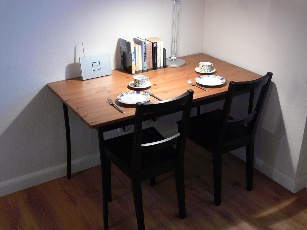 Business Flat Bahnhofstrasse Apartment Wiesbaden Ruang foto